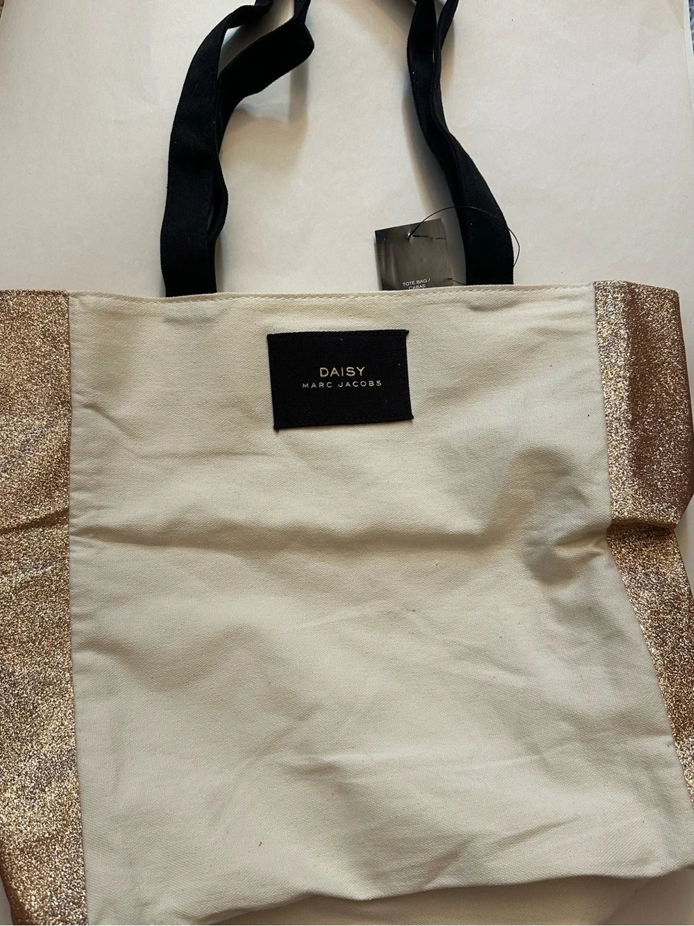 Daisy Marc Jacobs Tote Bag Beige with Good Glitter Sides NWT